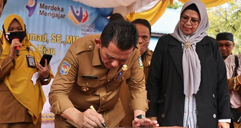 Gubernur Ansar Resmikan Ruang Praktek Siswa SMKN 1 Bintan Utara