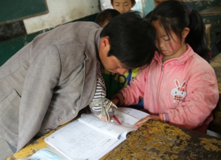 Jiang Shengfa, Guru Tanpa Lengan yang Inspirasional