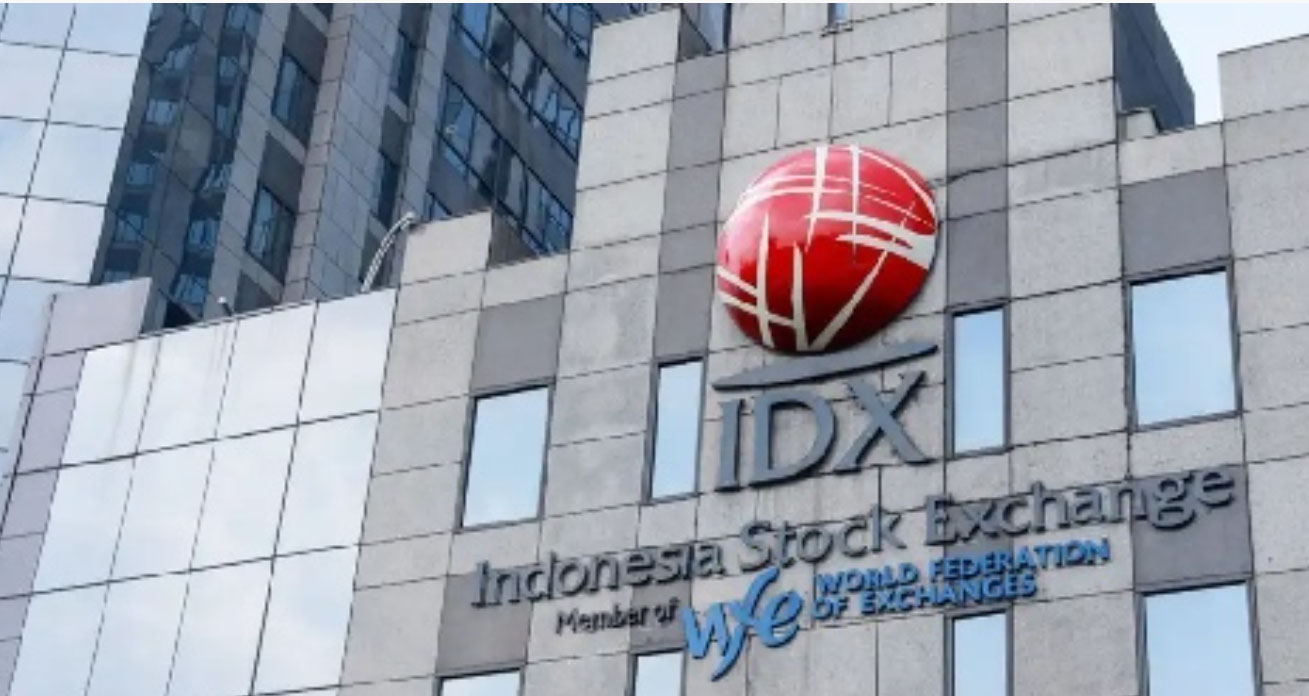 Asing Tarik Dana Rp1,53 T saat Dirut BEI Mundur, IHSG Anjlok 6,94 Persen