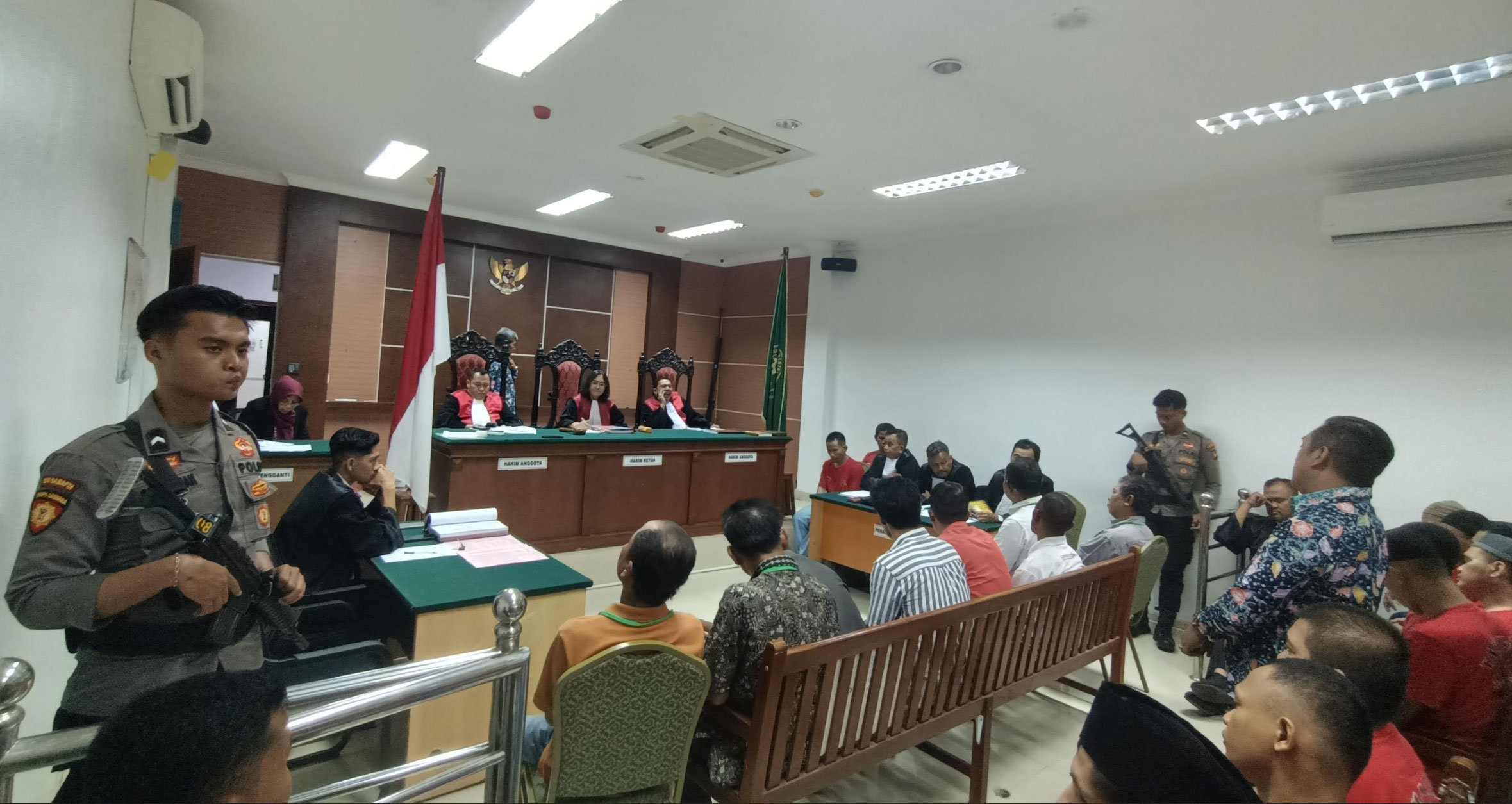 Sidang Kasus Pemutusan Listrik Baloi Kolam, Dua Terdakwa Hadirkan Delapan Saksi Meringankan