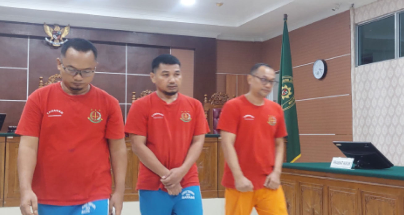 Tiga Terdakwa Penyelundupan iPhone Batam-Jakarta Dijatuhi Hukuman 2,3 Tahun Penjara