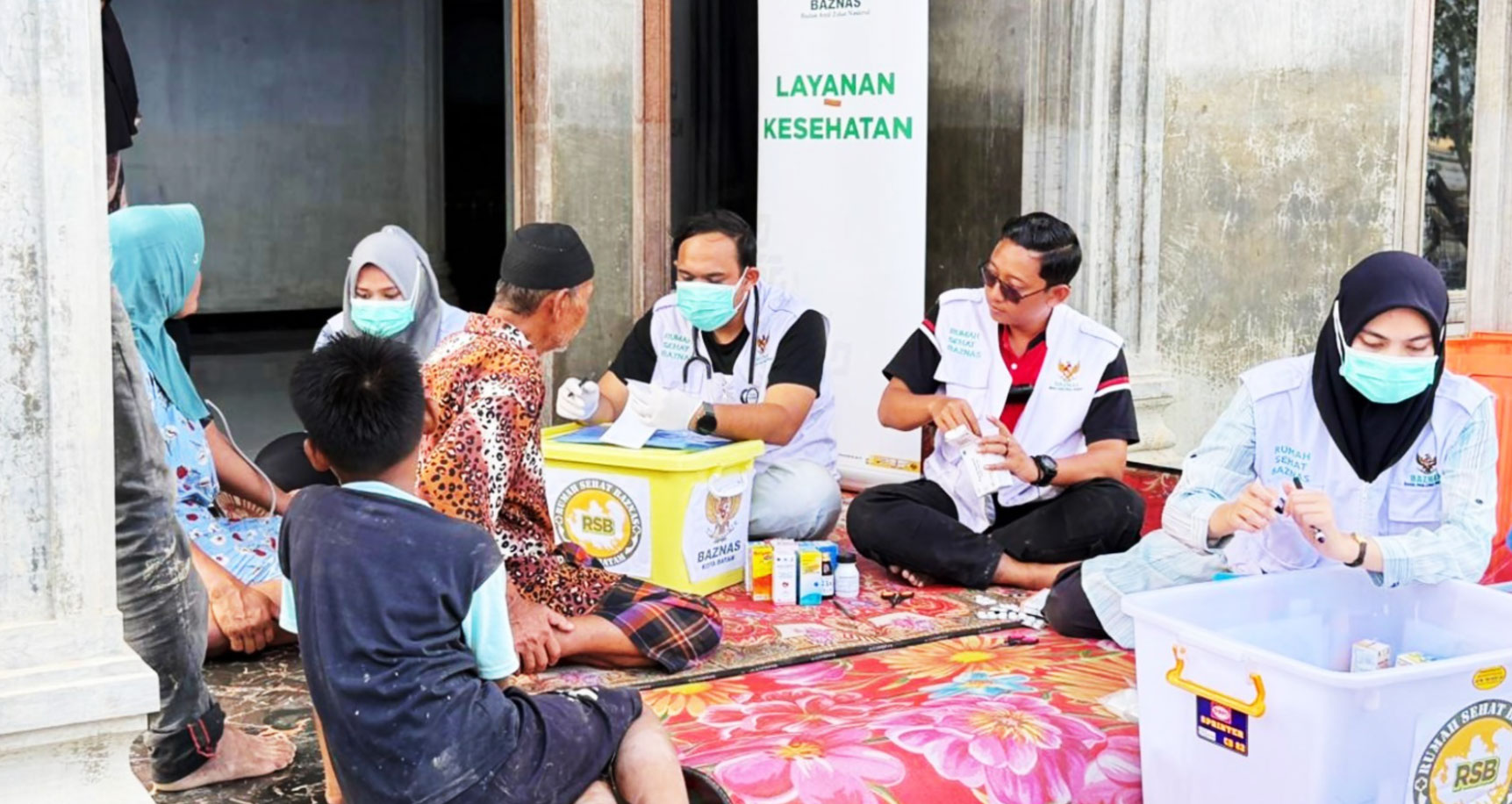 Donasi PWI Kepri Disalurkan Baznas Batam untuk Dapur Umum Korban Banjir dan Longsor Sumatra