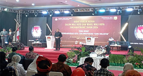 Debat Terbuka Kedua Pilkada Tanjungpinang 2024 Angkat Tema Pembangunan Holistik