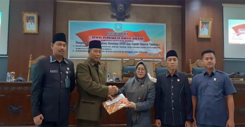 DPRD dan Bupati Anambas Setujui Dua Ranperda Jadi Perda