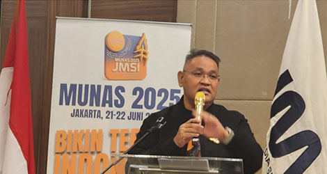 Doktor Penulis Buku Produktif Teguh Santosa Kembali Pimpin JMSI