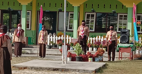 Camat Singkep Selatan Pimpin Upacara HUT Pramuka ke-59