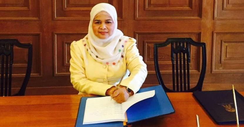 Thailand Angkat Gubernur Wanita Muslim Pertama
