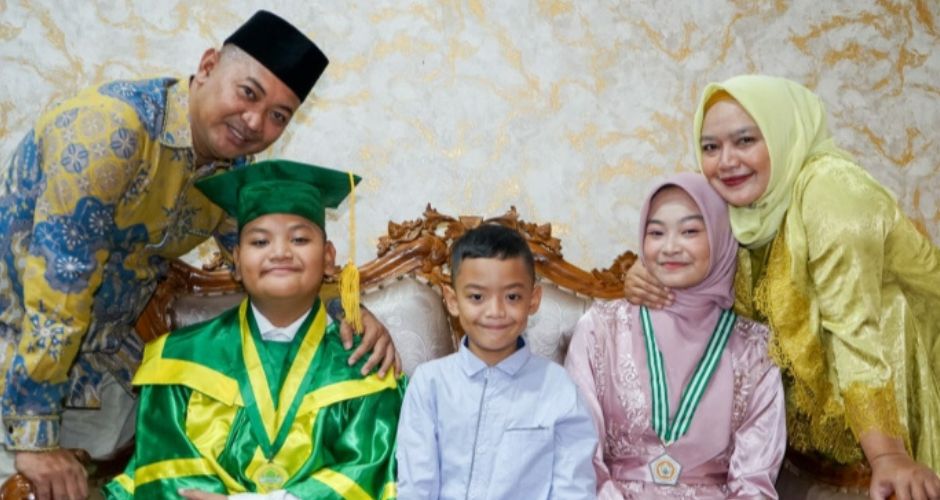 Kisah di Balik Pencapaian Raja Rafiza sebagai Ketua DPRD Kabupaten Karimun