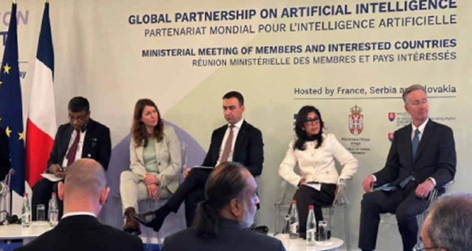 Indonesia Dorong Tata Kelola AI yang Inklusif di Forum Global, Meutya Hafid Tekankan Keadilan Digital