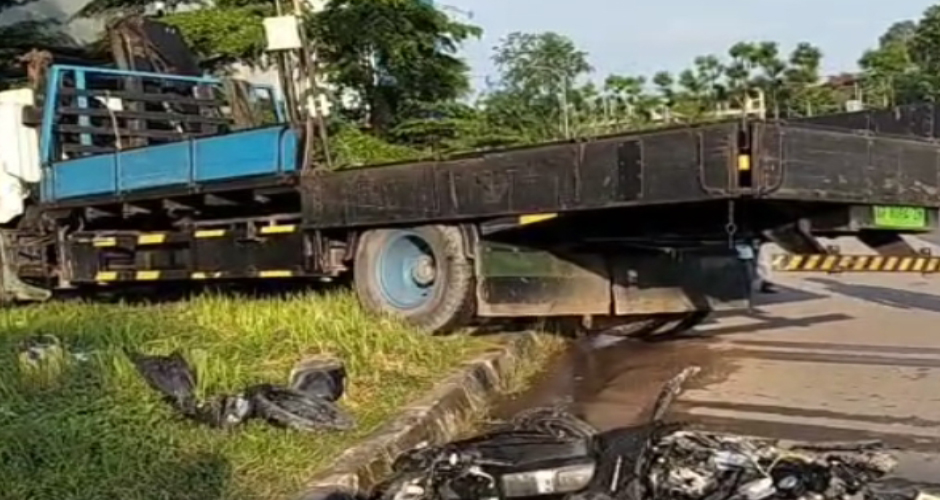 Kecelakaan Maut Truk Fuso di Tiban, Seorang Pengendara Tewas dan Tiga Lainnya Luka Berat