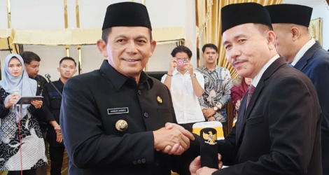 Rangkap Jabatan Muhammad Yunus Dipertanyakan, Sesuaikah dengan Aturan ASN?
