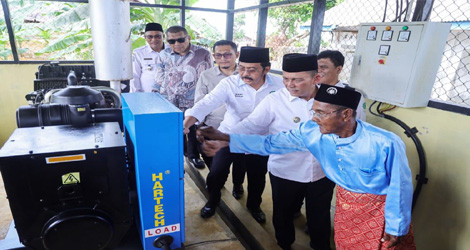 Resmikan Genset Pulau Bahan, Gubernur Ansar: Kita Ingin Warga Pulau Merasakan Layanan Seperti di Kota