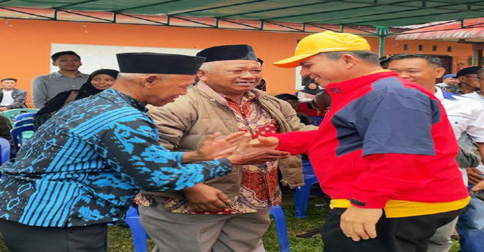 Silaturahmi dengan Kades, Gubernur Ansar Sampaikan Program Pembangunan di Singkep Barat