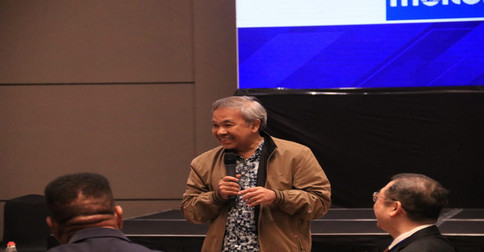 Hikmah Ketemu di Medan, Dr Aqua Dwipayana Sharing Komunikasi dan Motivasi di Rakernas PBVSI