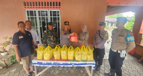 Polres Karimun Salurkan Bantuan untuk Korban Banjir di Baran Barat
