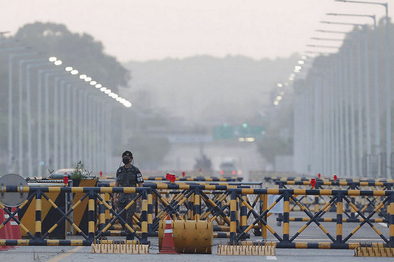Korut Ingatkan Debu Kuning dari China Bisa Sebabkan Infeksi Covid-19
