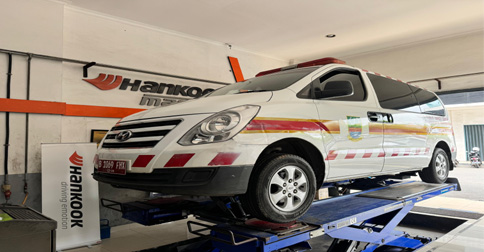 Hankook Tire Donasi Ban Dukung Operasional Kendaraan Layanan Publik Kabupaten Bekasi