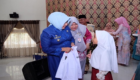 Tahun Ajaran Baru, Pemko Tanjungpinang Tetap Laksanakan Program Seragam Sekolah Gratis