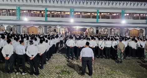 Malam Isra' Mi'roj Wamenhaj Dahnil Sambangi Peserta Diklat PPIH 2026