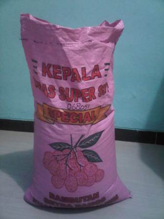 BPOM Kepri 'Buang Badan', Sebut Beras Plastik Bukan Urusannya