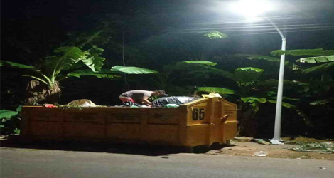 Tanjungpinang Berbenah, Kontainer Sampah Kini Dipasang Lampu Penerangan
