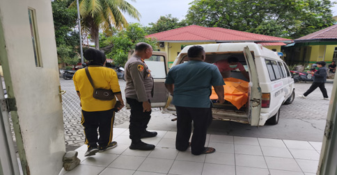 Mayat Mr X Ditemukan di Dalam Kamar Rumah Warga Sungai Lakam Timur Karimun