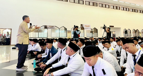 Petugas Haji Harus Bermental Tangguh Melayani Jemaah Indonesia