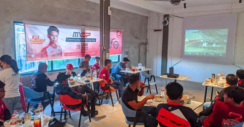 Honda Kepri Bersama Komunitas Honda CRF Gelar Nobar MXGP dan Berbagi Kebahagiaan
