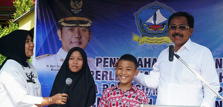 Wujudkan SDM Kepri yang Handal, Nurdin Terus Dorong Peningkatan Pendidikan