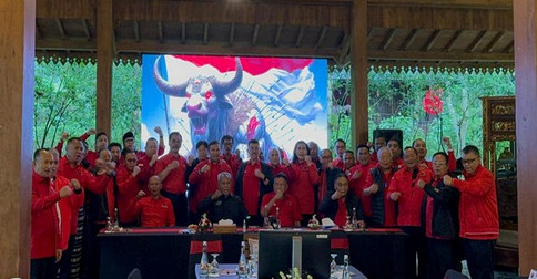 PDIP Resmi Pecat Jokowi, Gibran dan Bobby Nasution