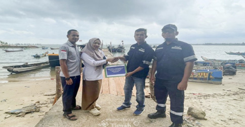 PT Timah Dukung Perbaikan Dermaga Teluk Belilik Bangka Barat