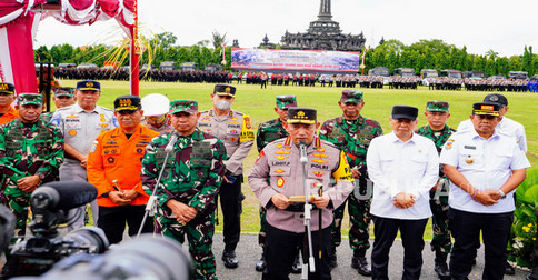 Kapolri dan Panglima TNI Pimpin Operasi Lilin 2024 Pengamanan Nataru