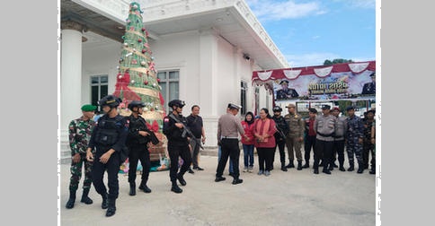 Polres Karimun dan TNI Gelar Patroli Kamtibmas Bersama di Hari Natal