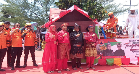 Pemko Tanjungpinang Gelar Pawai Budaya dan Mobil Hias Sempena Hari Jadi Kota Otonom ke-24