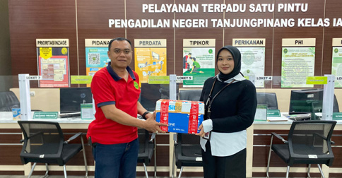 Kejari Karimun Limpahkan Tersangka dan Berkas Perkara Korupsi Dana Desa ke PN Tipikor Tanjungpinang