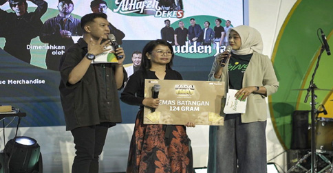 Pegadaian Kanwil II Pekanbaru Serahkan Hadiah Badai Emas 124 Gram Kepada Pemenang Beruntung