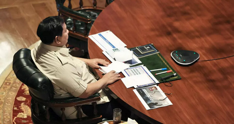 Prabowo Pimpin Rapat Terbatas Bahas Penanganan Karhutla, Apresiasi Penurunan Luas Kebakaran