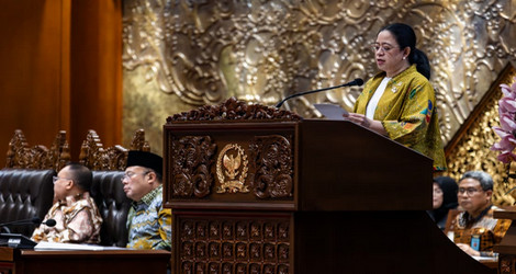 DPR Minta MBG Dievaluasi Total, Dorong Perpres Segera Diterbitkan