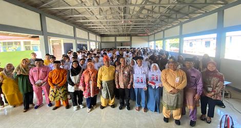 SMKN 1 Bengkalis Targetkan Semua Anak Didiknya Miliki Tabungan Simpel di BRK Syariah