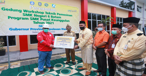 Gubernur Ansar Resmikan Workshop Teknik Permesinan SMKN 6 Batam di Kabil