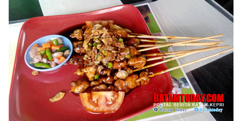 Maknyus.. Lezatnya Sate Daging Kelinci di Warung Rabbites