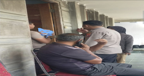 Sesosok Bayi Perempuan Ditemukan di Teras Rumah Warga Tanjung Batu