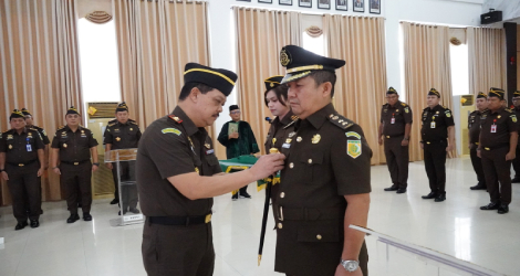 Kajati Kepri Lantik Siswanto AS sebagai Asisten Pemulihan Aset