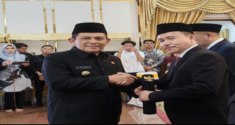 Bupati Sebut Muhammad Yunus Boleh Rangkap Jabatan di BP Karimun