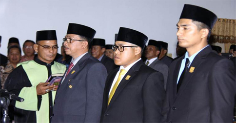 Pimpinan DPRD Natuna Periode 2019-2024 Resmi Dilantik
