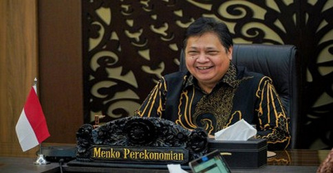 Airlangga Sarankan Investasi Padat Karya ke Pebisnis Singapura