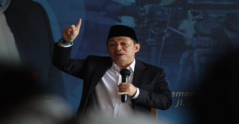 Anis Matta Gelorakan Cinta Ribuan Massa di Parepare, Kota Cinta Habibie-Ainun
