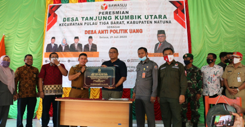 Bawaslu RI Resmikan Desa Antipolitik Uang di Natuna