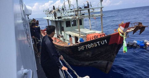 Bakamla RI Tangkap Kapal Pencuri Ikan Asal Vietnam di Natuna Utara