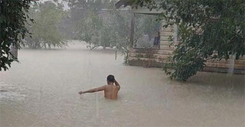 Terendam Banjir, 40 KK di Desa Sebadai Ulu Natuna Mengungsi